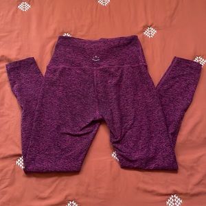 Beyond Yoga space dye leggings. Size M.